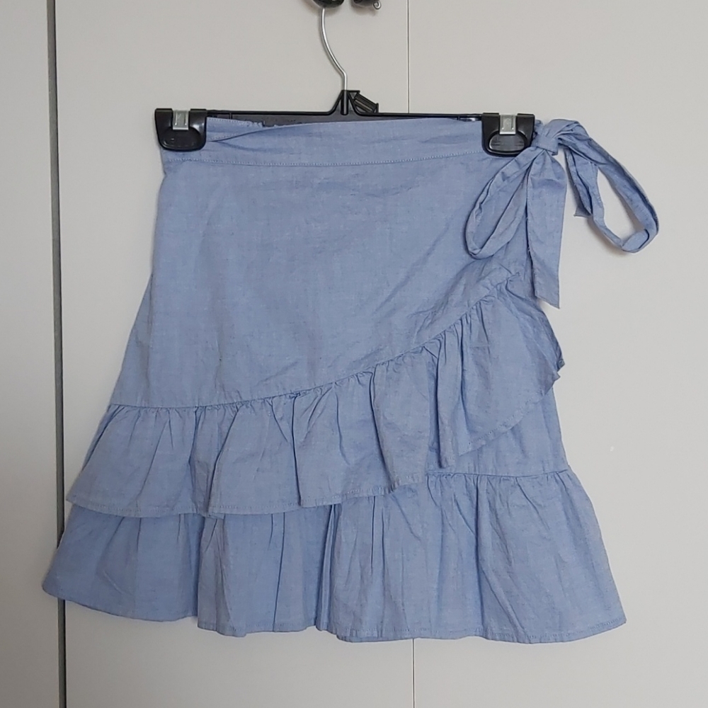🌸NWOT STRADIVARIUS Faux Wrap Mini Skirt